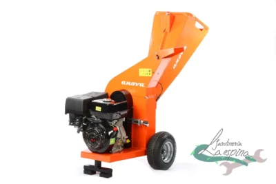 Biotrituradora ANOVA BIO150T de 15 HP con tolva, volante de cuchillas y enganche para ATV