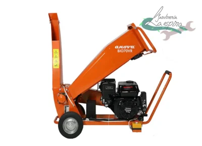 Biotrituradora de gasolina ANOVA BIO70VR de 7 HP con tolva, rodillo de alimentación y enganche para quad