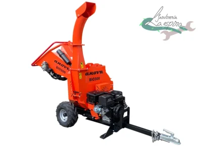Biotrituradora profesional ANOVA BIO300 con ruedas neumáticas de taco agrícola y gancho de remolque