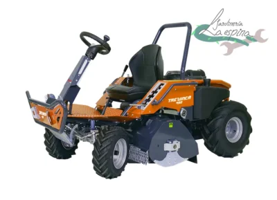 Desbrozadora con asiento ANOVA PRO Trevinca TREV952 de 95 cm con martillos flotantes
