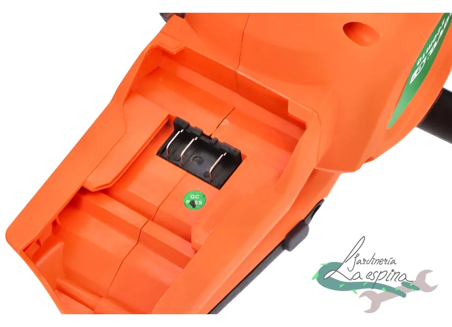 Motosierra de batería ANOVA E-Plus E20M10 20 V con espada de 10 pulgadas, batería y cargador - vista 7